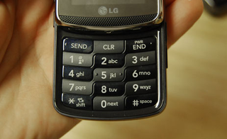 Illustration for article titled Verizon's LG Venus Reviewed (Verdict: Better Than Chocolate)